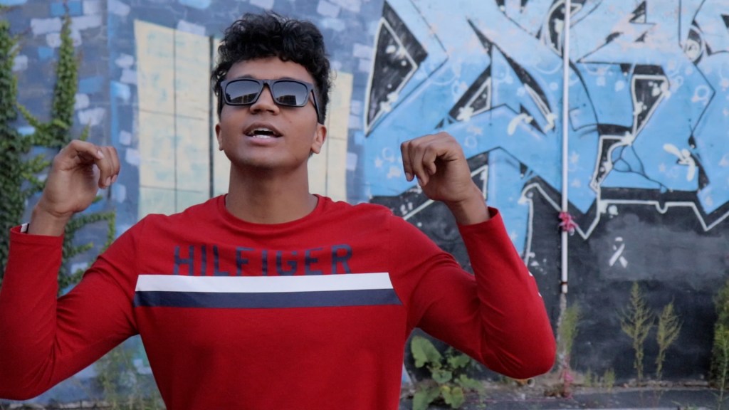 tazmin ohio rapper image from his music video tussin